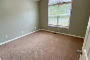 8229 Foxtrail Dr, Fayetteville, NC 28311 - Photo 25