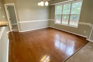 8229 Foxtrail Dr, Fayetteville, NC 28311 - Photo 5