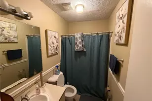 1010 Wood Creek Dr, Fayetteville, NC 28314 - Photo 9