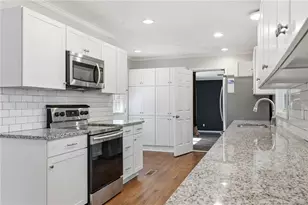 706 Emeline Ave, Fayetteville, NC 28303 - Photo 13