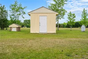 100 L McMillian Rd, Raeford, NC 28376 - Photo 33