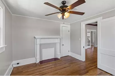 237 N Green Street, Parkton, NC 28371 - Photo 5