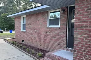 1925 Crestview Dr, Fayetteville, NC 28304 - Photo 3
