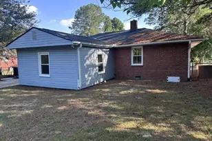 1925 Crestview Dr, Fayetteville, NC 28304 - Photo 37