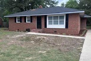 1925 Crestview Dr, Fayetteville, NC 28304 - Photo 1