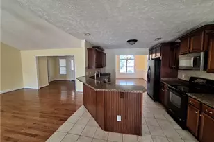 1941 Abbeydale Ln, Fayetteville, NC 28304 - Photo 11