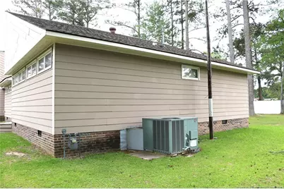 4206 Aldwych Street, Lumberton, NC 28358 - Photo 9