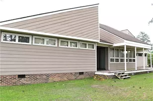 4206 Aldwych St, Lumberton, NC 28358 - Photo 7