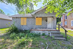 414 Bryan St, Fayetteville, NC 28305 - Photo 1