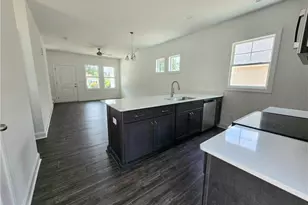 164 Jenkins St, Dunn, NC 28334 - Photo 3