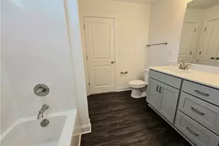 164 Jenkins St, Dunn, NC 28334 - Photo 11