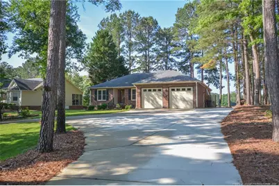 18 Sandy Point, Sanford, NC 27332 - Photo 3