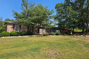 6998 Norge St, Fayetteville, NC 28311 - Photo 3