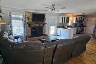 6998 Norge St, Fayetteville, NC 28311 - Photo 9