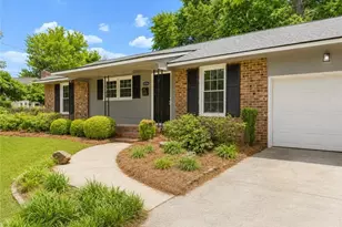 5056 Hampshire Dr, Fayetteville, NC 28311 - Photo 7