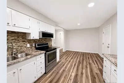 5056 Hampshire Drive, Fayetteville, NC 28311 - Photo 21