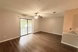 4033 Professional Dr, Hope Mills, NC 28348 - Photo 3