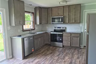 5459 Plateau Rd, Fayetteville, NC 28303 - Photo 3
