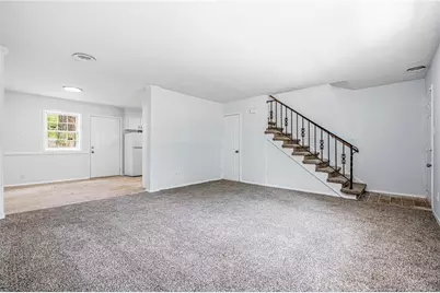 2326 Barrington Circle, Fayetteville, NC 28303 - Photo 9