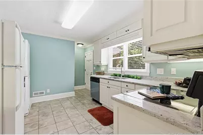 302 Valley Road, Fayetteville, NC 28305 - Photo 13