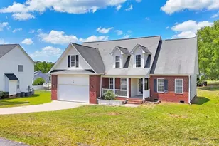 10 Pender Rd, Spring Lake, NC 28390 - Photo 3