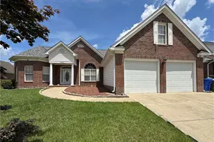 3446 Beckford Ln, Fayetteville, NC 28304 - Photo 1