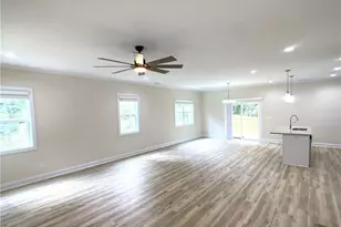 2421 Colgate Dr, Fayetteville, NC 28304 - Photo 5