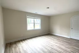 2421 Colgate Dr, Fayetteville, NC 28304 - Photo 9