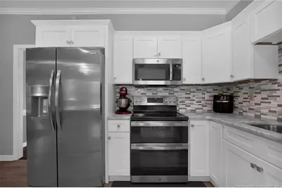 3910 W Bent Grass Drive, Fayetteville, NC 28312 - Photo 17