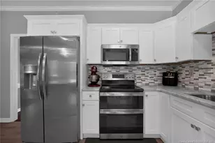 3910 W Bent Grass Dr, Fayetteville, NC 28312 - Photo 17