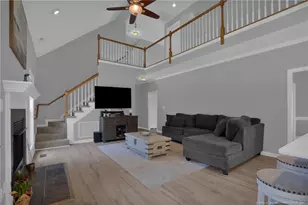 3910 W Bent Grass Dr, Fayetteville, NC 28312 - Photo 9