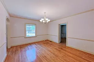 121 Magnolia Ave, Fayetteville, NC 28305 - Photo 9