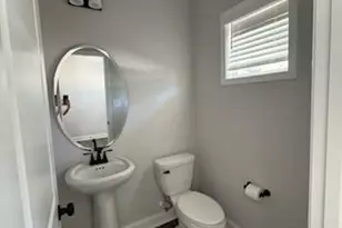 390 Summerhill Rd, Fayetteville, NC 28303 - Photo 9