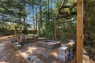 1672 Sykes Pond Rd, Fayetteville, NC 28304 - Photo 19