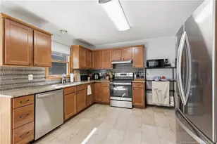 1672 Sykes Pond Rd, Fayetteville, NC 28304 - Photo 5