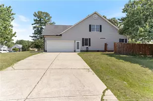 732 Stone Cross Dr, Spring Lake, NC 28390 - Photo 5