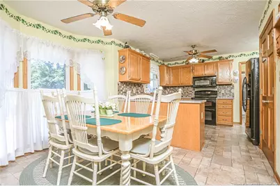 8036 Gaelic Drive, Fayetteville, NC 28306 - Photo 11