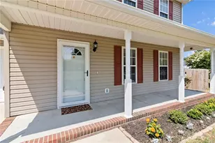 98 White Oak Cir, Sanford, NC 27332 - Photo 3