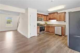 98 White Oak Cir, Sanford, NC 27332 - Photo 15