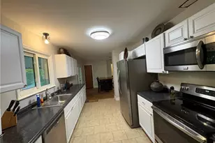 7105 Park Ln W, Charlotte, NC 28214 - Photo 9