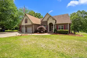 604 Adair St, Fayetteville, NC 28303 - Photo 1