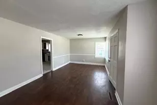 909 Sandalwood Dr, Fayetteville, NC 28304 - Photo 7