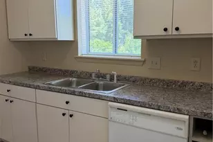 3374 Galleria Dr, Fayetteville, NC 28303 - Photo 7