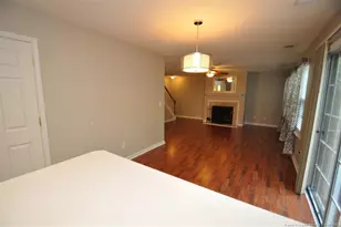 117 Tiverton Woods Dr, Holly Springs, NC 27540 - Photo 9
