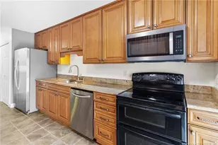 1932 Paisley Ave, Fayetteville, NC 28304 - Photo 13