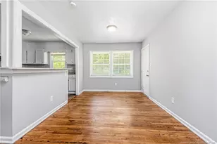 5467 Lazybrook Ct, Fayetteville, NC 28314 - Photo 9