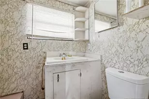 416 Wakefield Dr, Hope Mills, NC 28348 - Photo 35