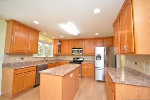 2170 Cora Dr, Hope Mills, NC 28348 - Photo 7