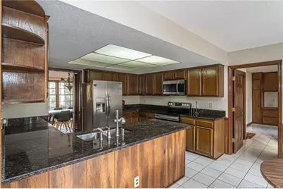 6821 Thames Drive, Fayetteville, NC 28306 - Photo 19