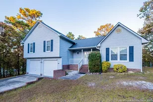 648 Lakeridge Dr, Cameron, NC 28326 - Photo 3